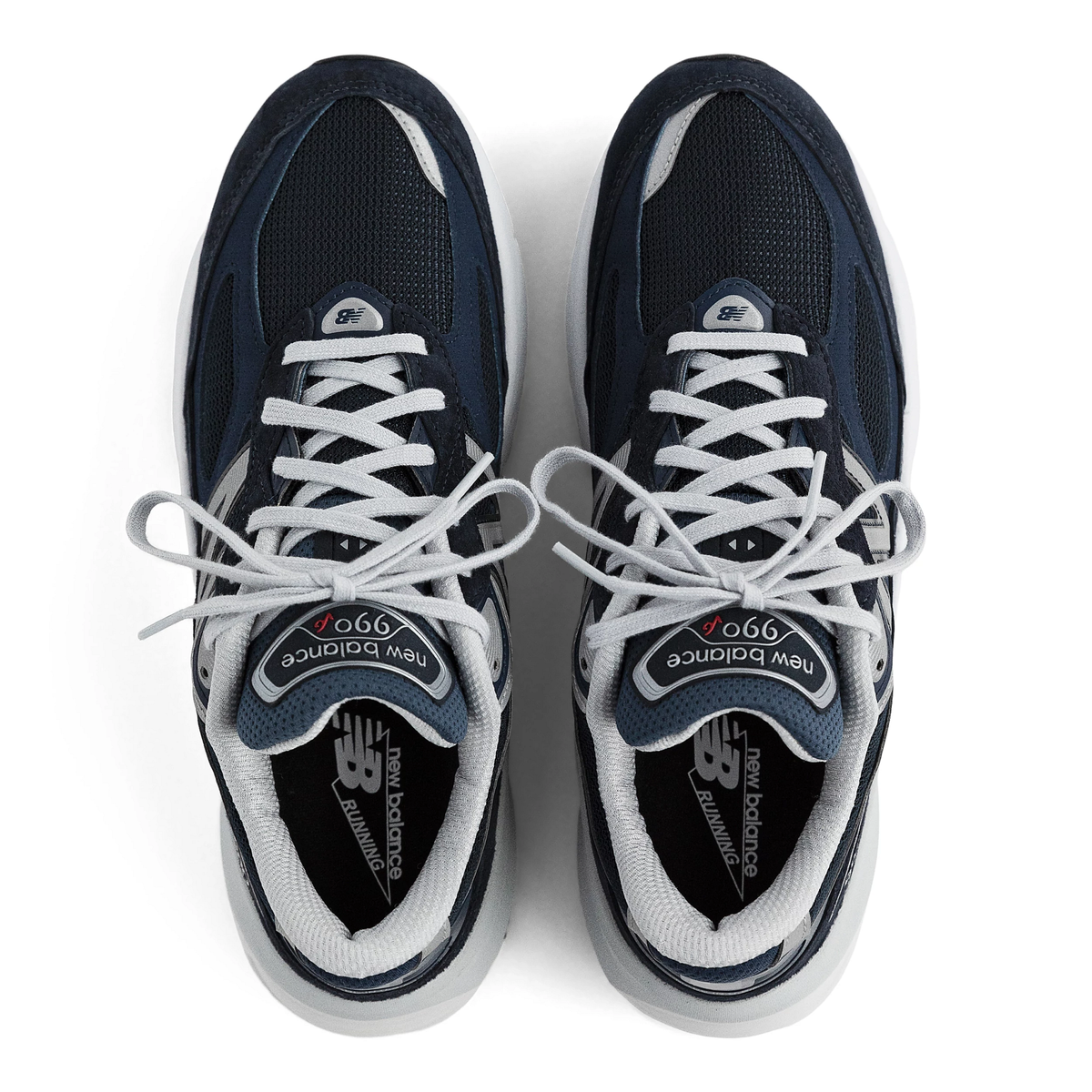New Balance 990 v6 M990NV6