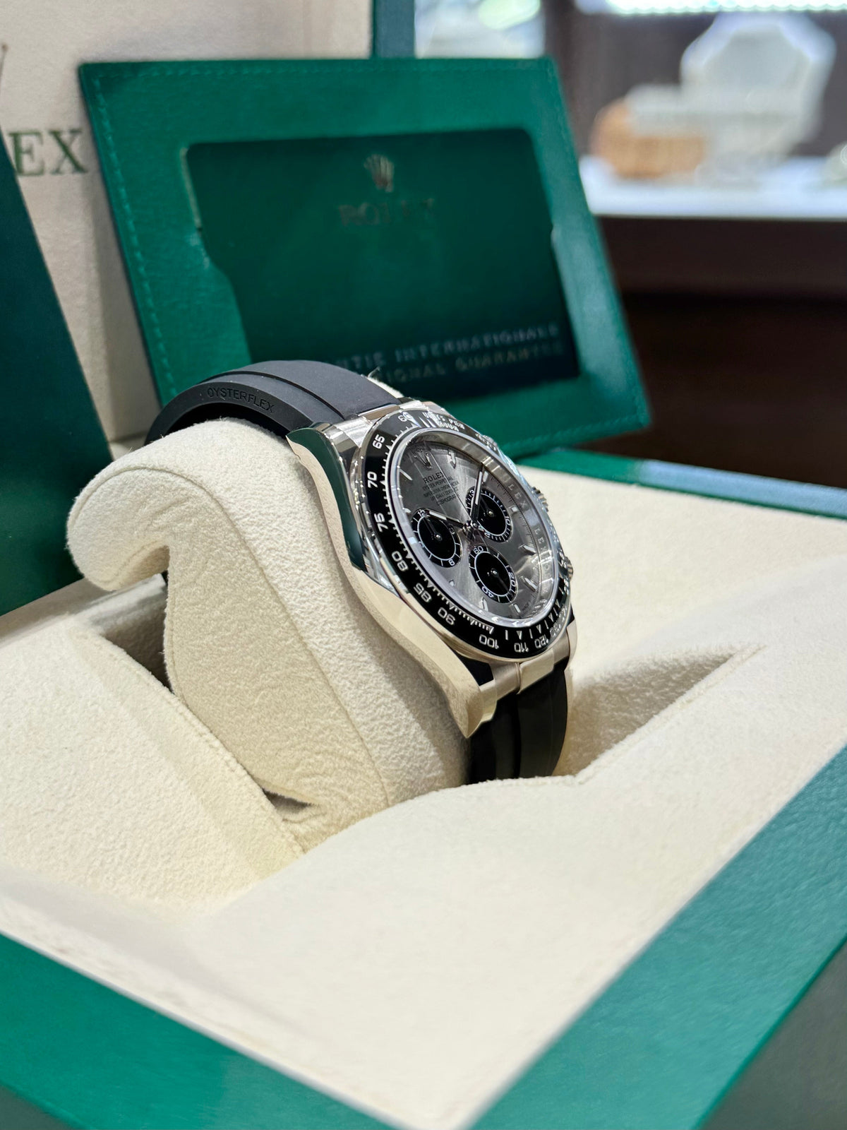 Rolex Daytona 40 126519 Silver Dial Watch