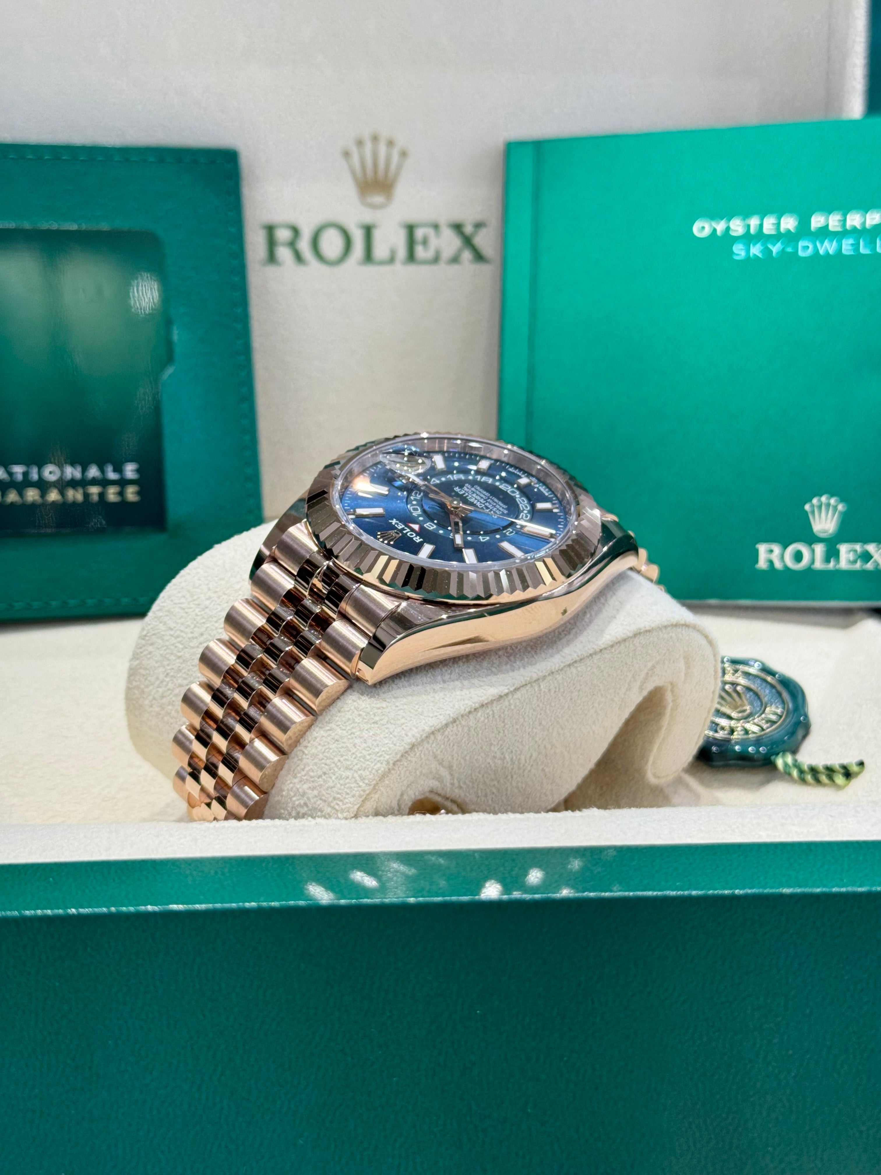 Rolex Sky-Dweller 42 336935 Blue-Green Dial Watch