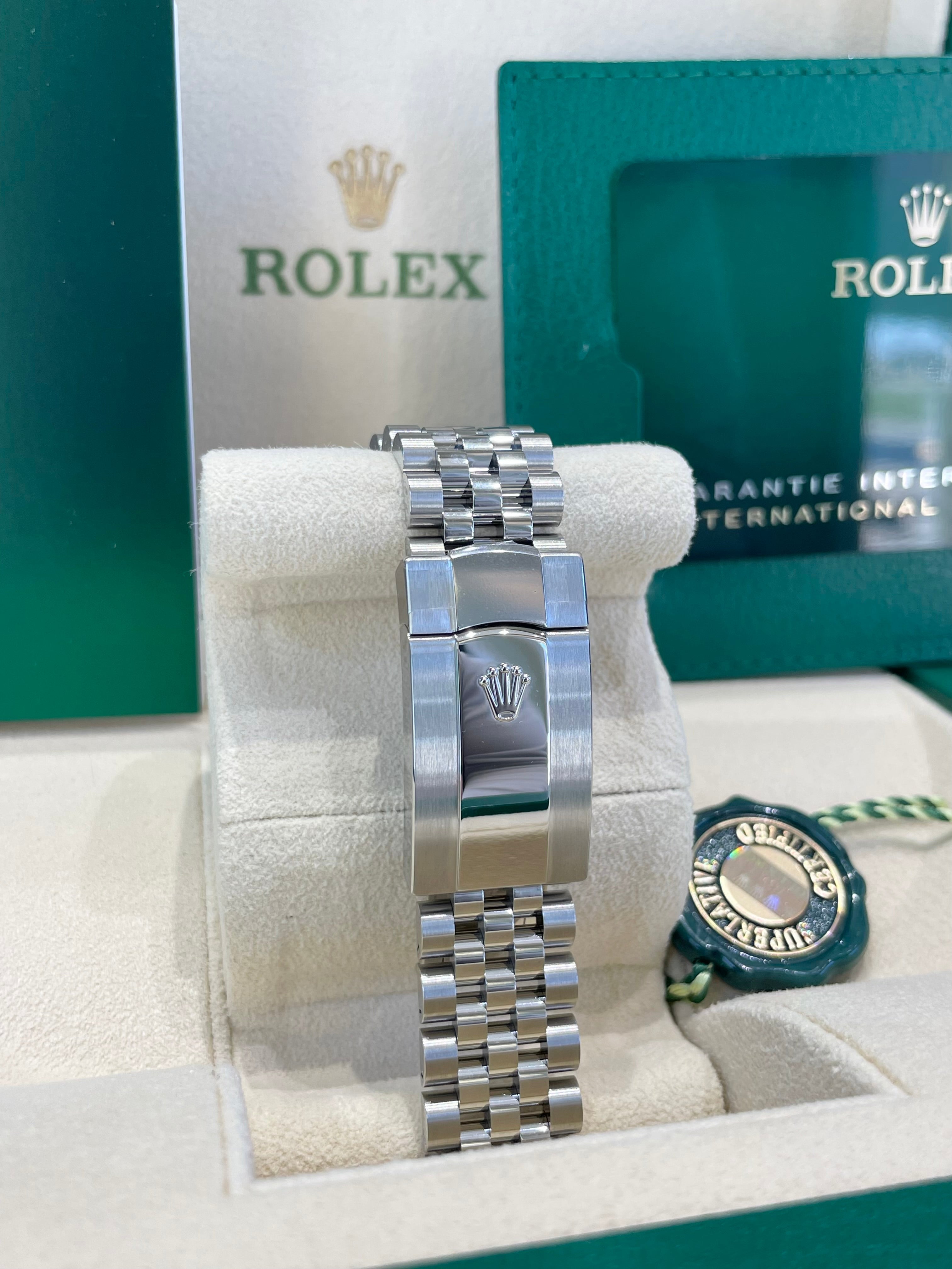 Rolex Datejust 41 126300 White Dial Watch