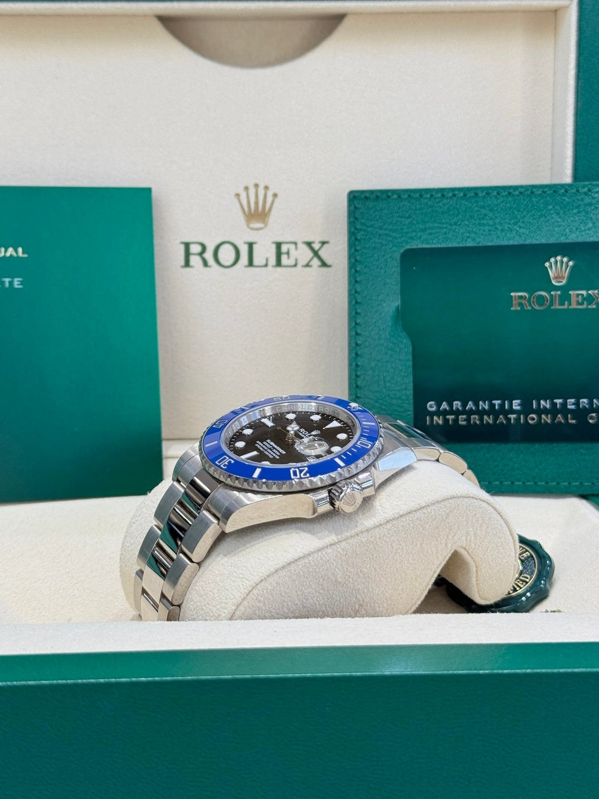 Rolex Submariner 41 126619LB Black Dial Watch
