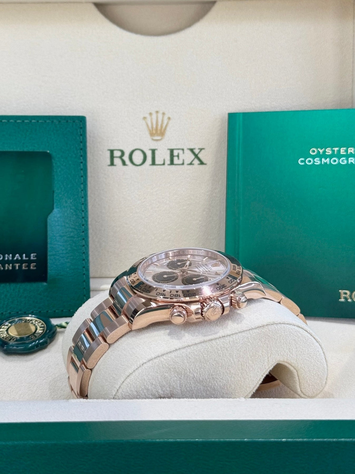 Rolex Daytona 40 126505 Sundust Black Dial Watch