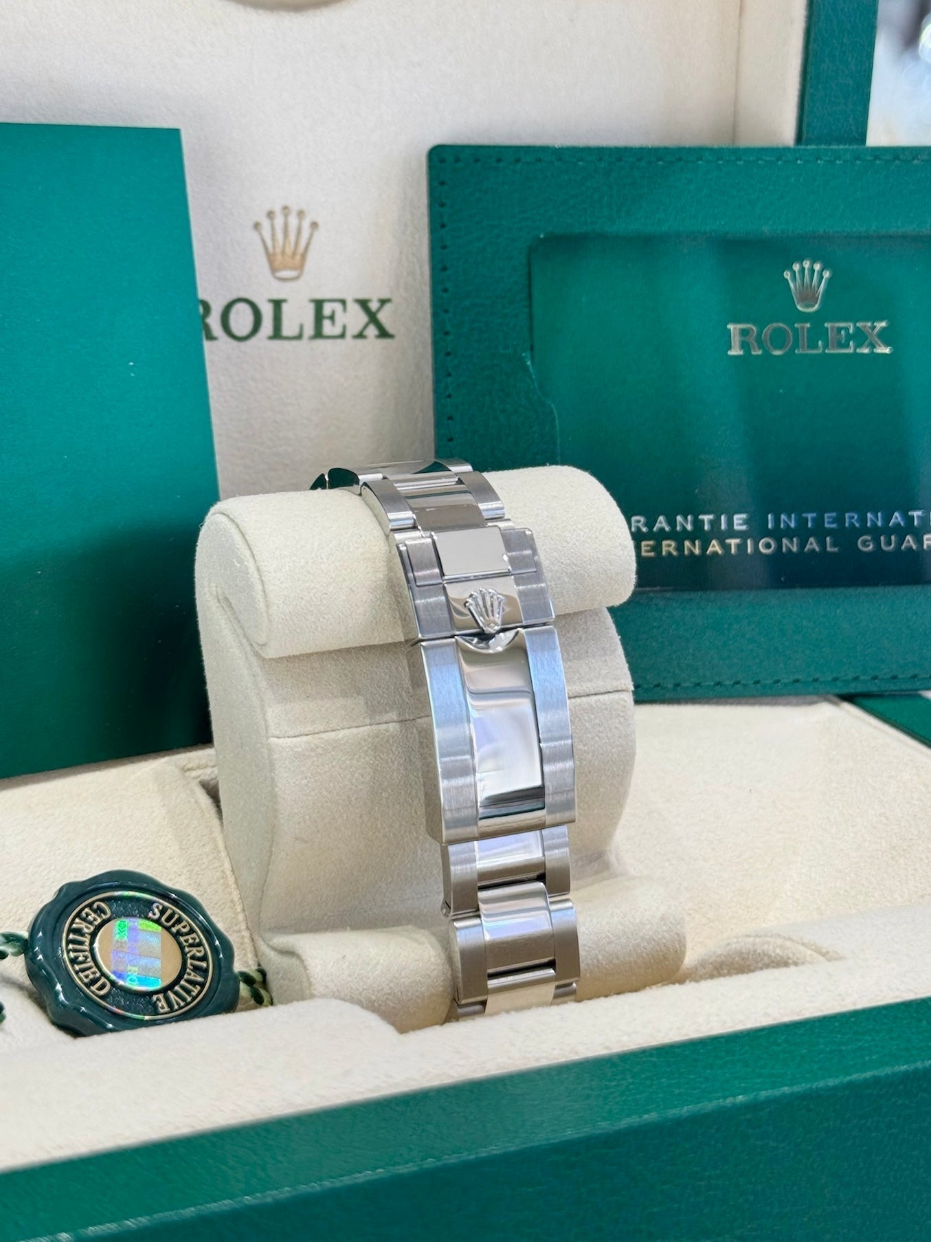 Rolex Daytona 40 126500 White Dial Watch