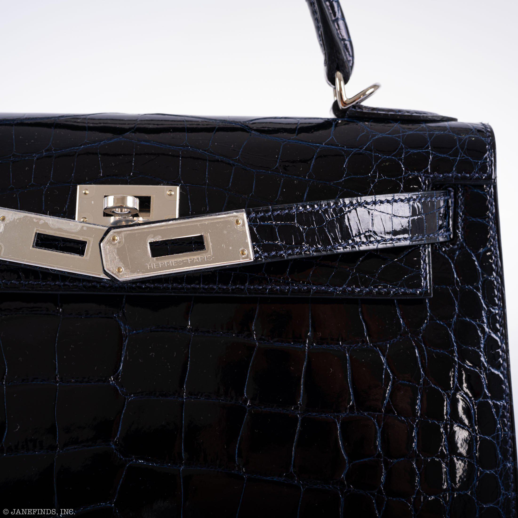 Hermes Kelly 28 Sellier Verso Blue Marine Palladium Hardware - 2019, D