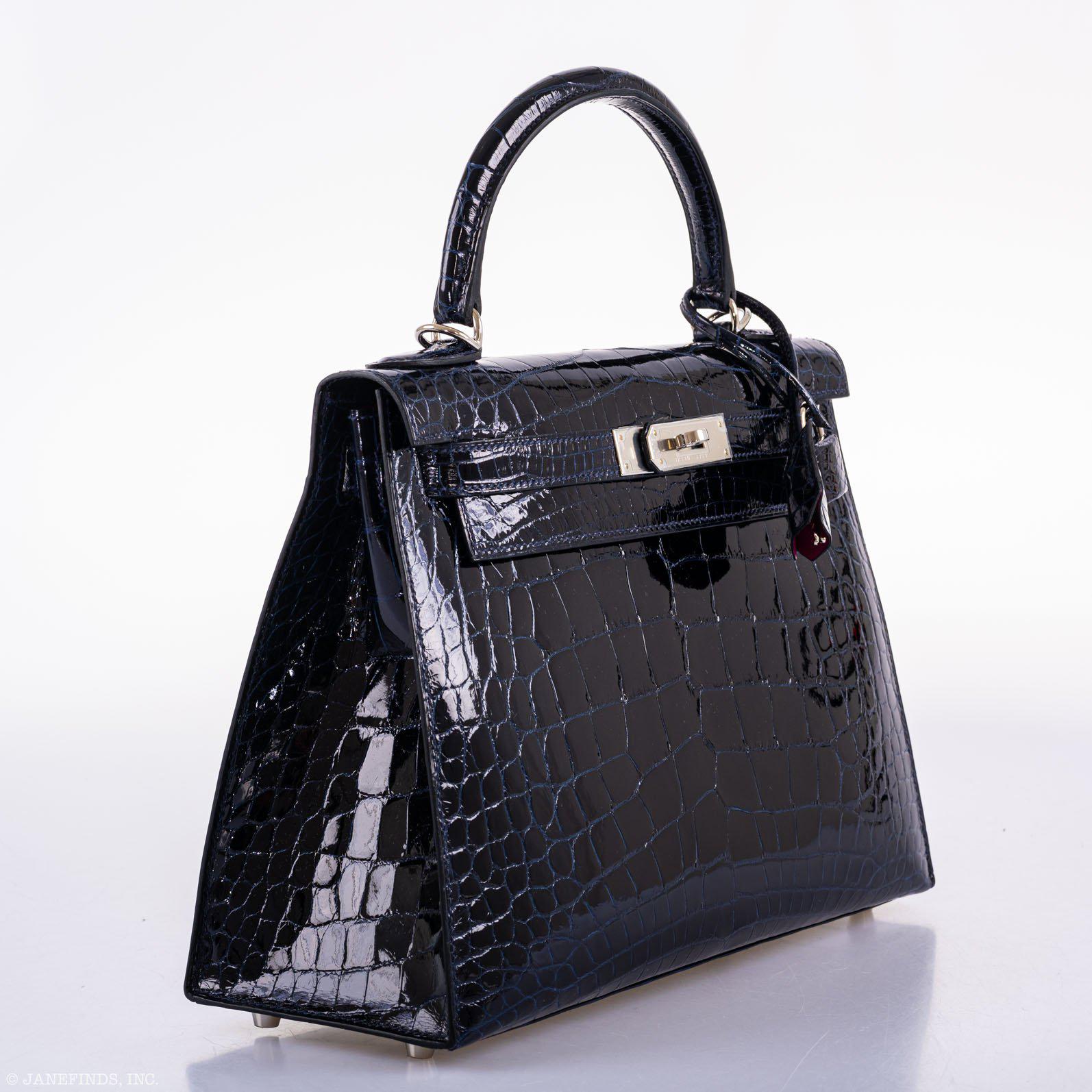 Hermes Kelly 28 Sellier Verso Blue Marine Palladium Hardware - 2019, D