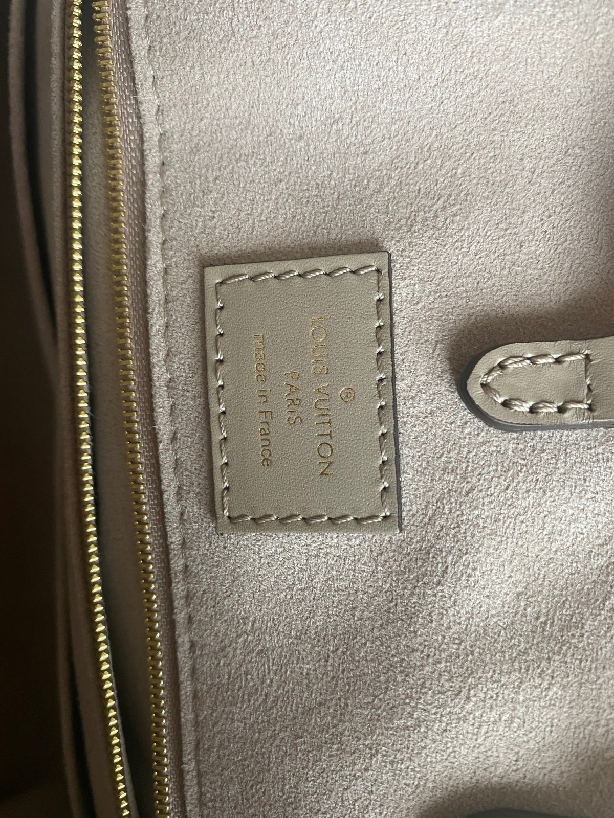 Louis Vuitton Empreinte OnTheGo MM M45494