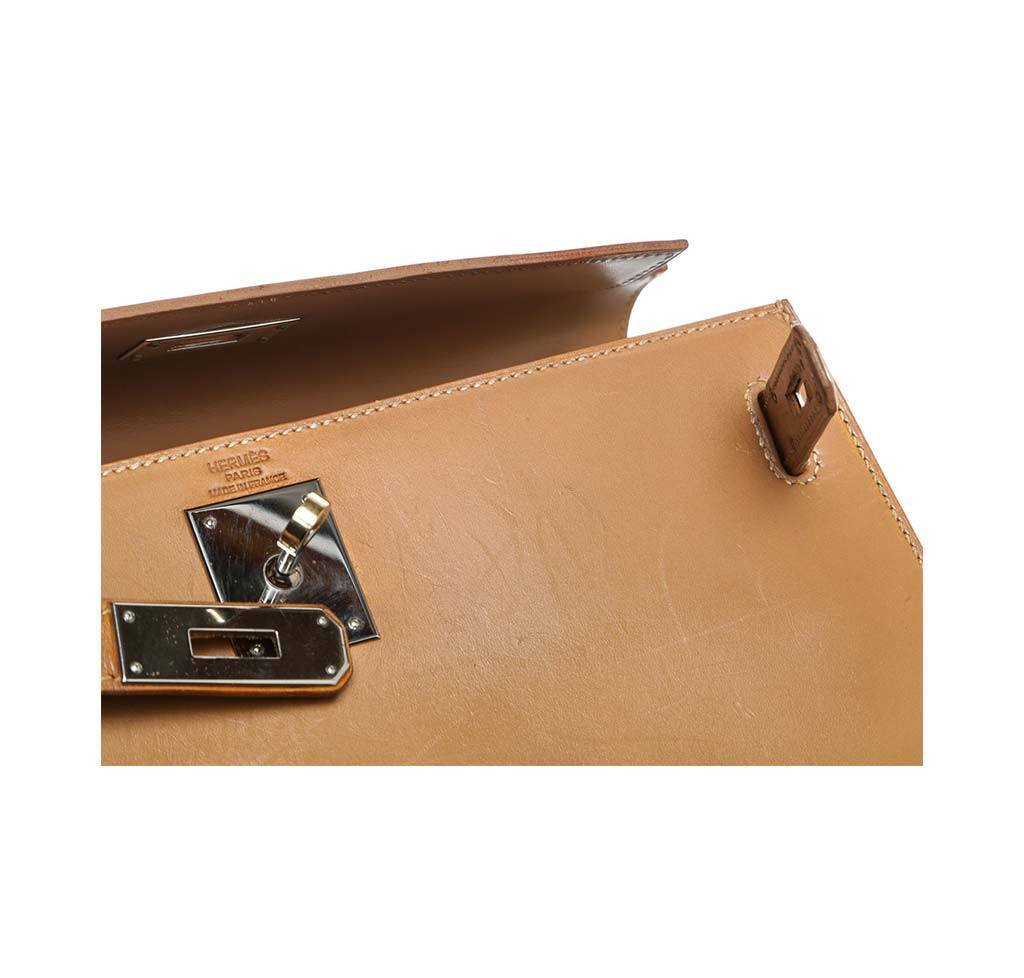 Hermes Kelly 32 Gold Natural Leather Gold Hardware