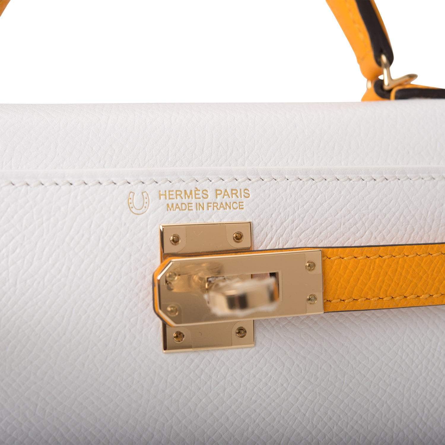 Hermes Horseshoe Stamp (HSS) White and Jaune D'Or Epsom Sellier Kelly 20cm with Permabrass Hardware