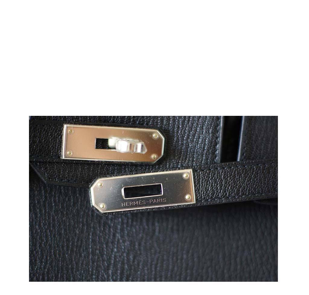 Hermès Birkin 30 Bag Black Chevre PHW
