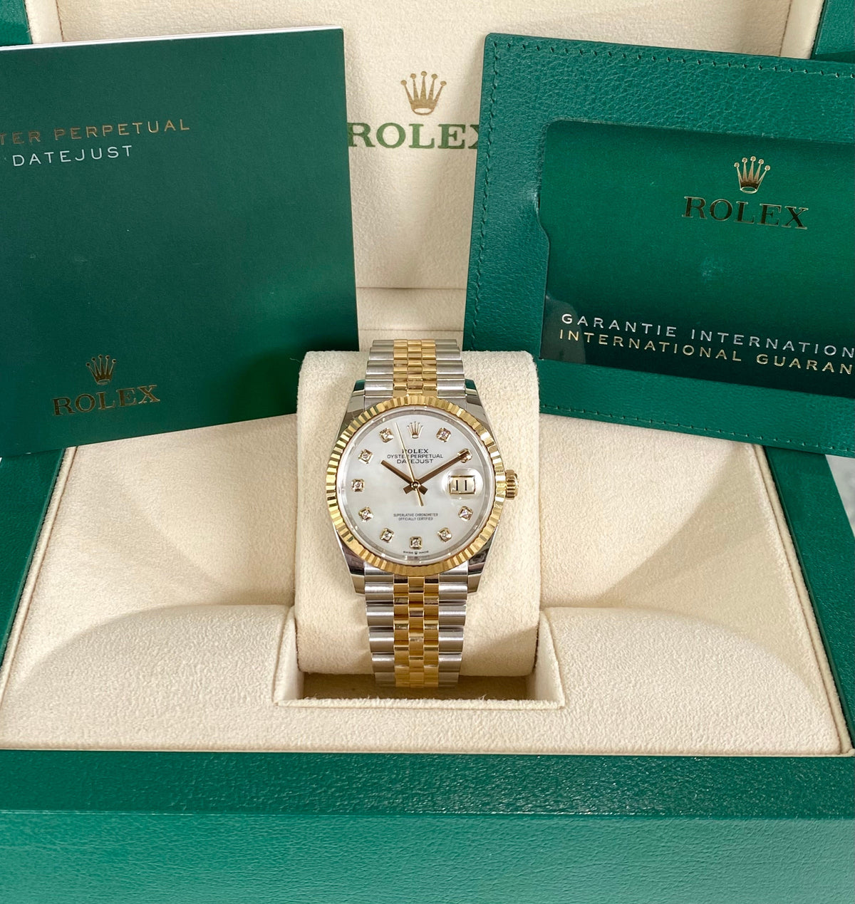 Rolex Datejust 36 126233 Mother of Pearl Dial Watch