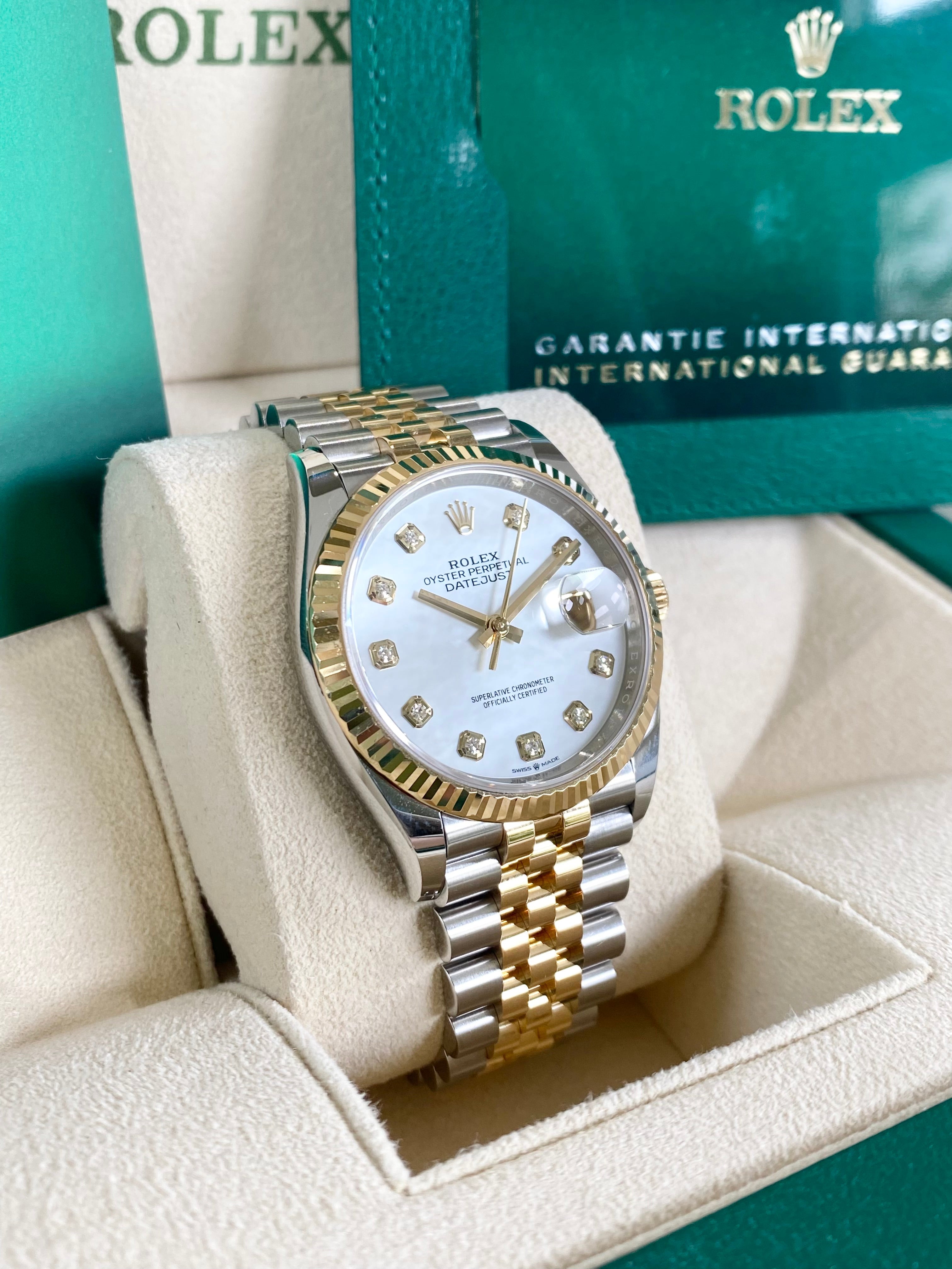 Rolex Datejust 36 126233 Mother of Pearl Dial Watch