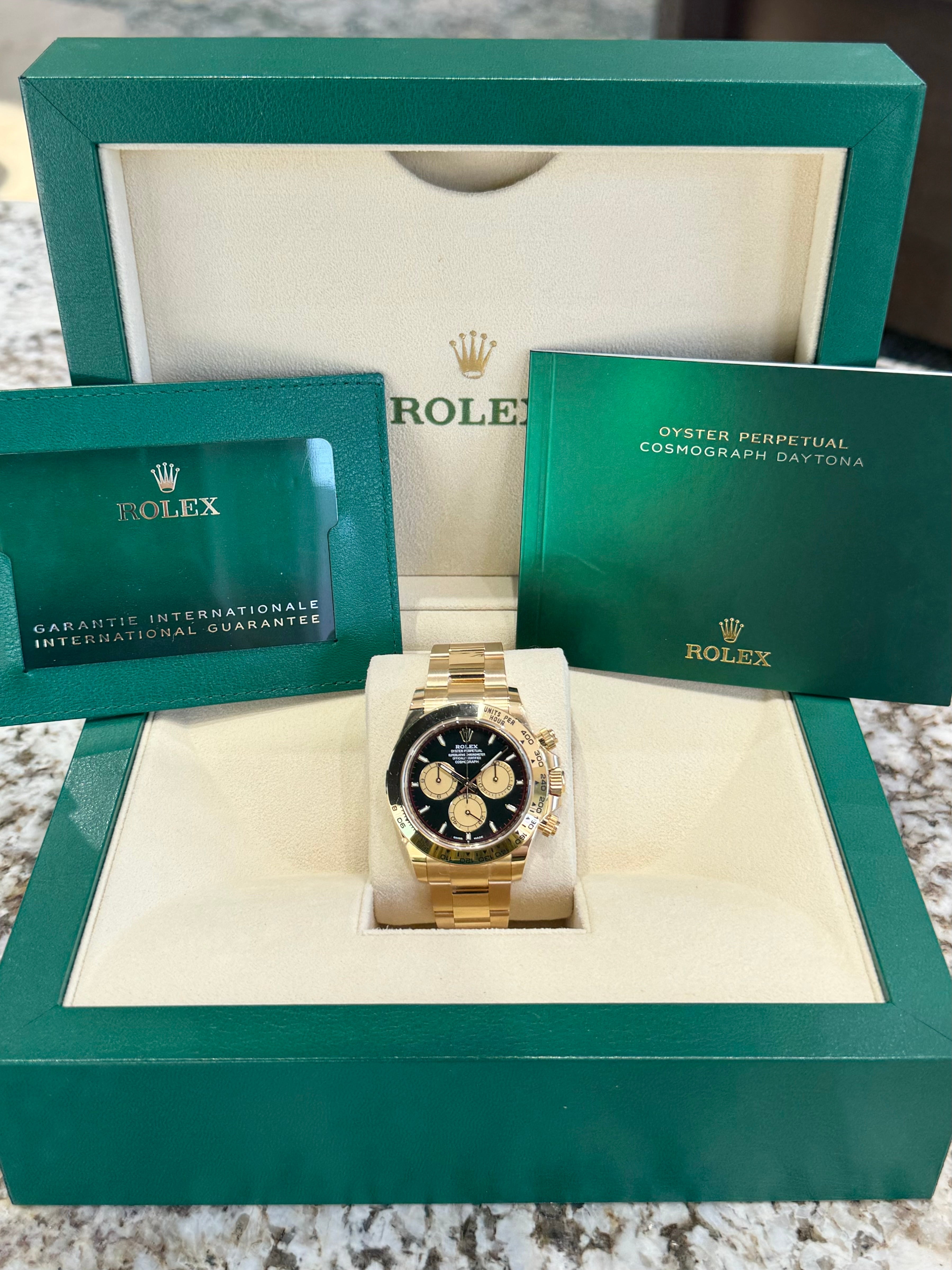 Rolex Daytona 40 126508 Black Dial Watch