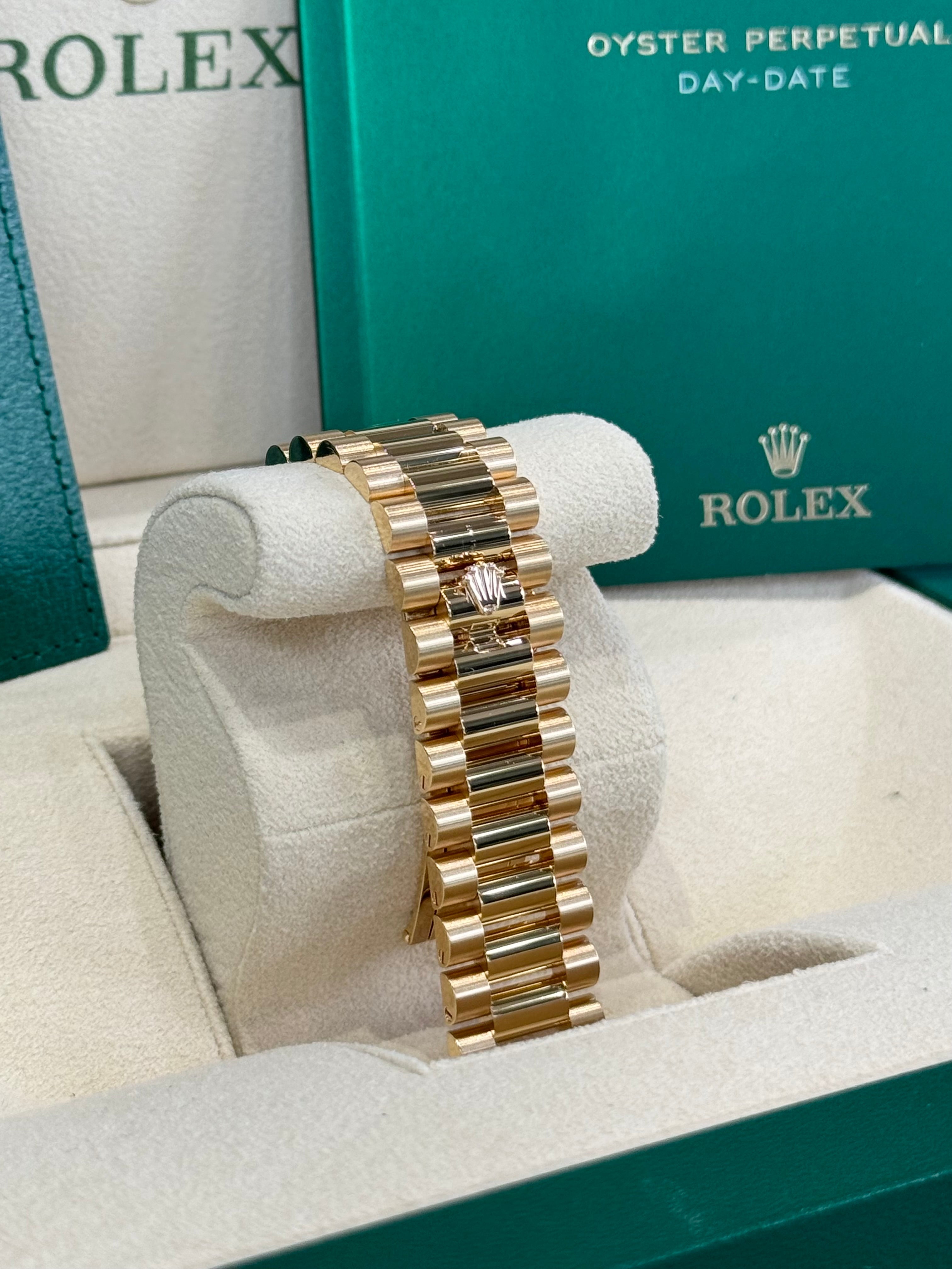 Rolex Day-Date 40 228238 Champagne Dial Watch