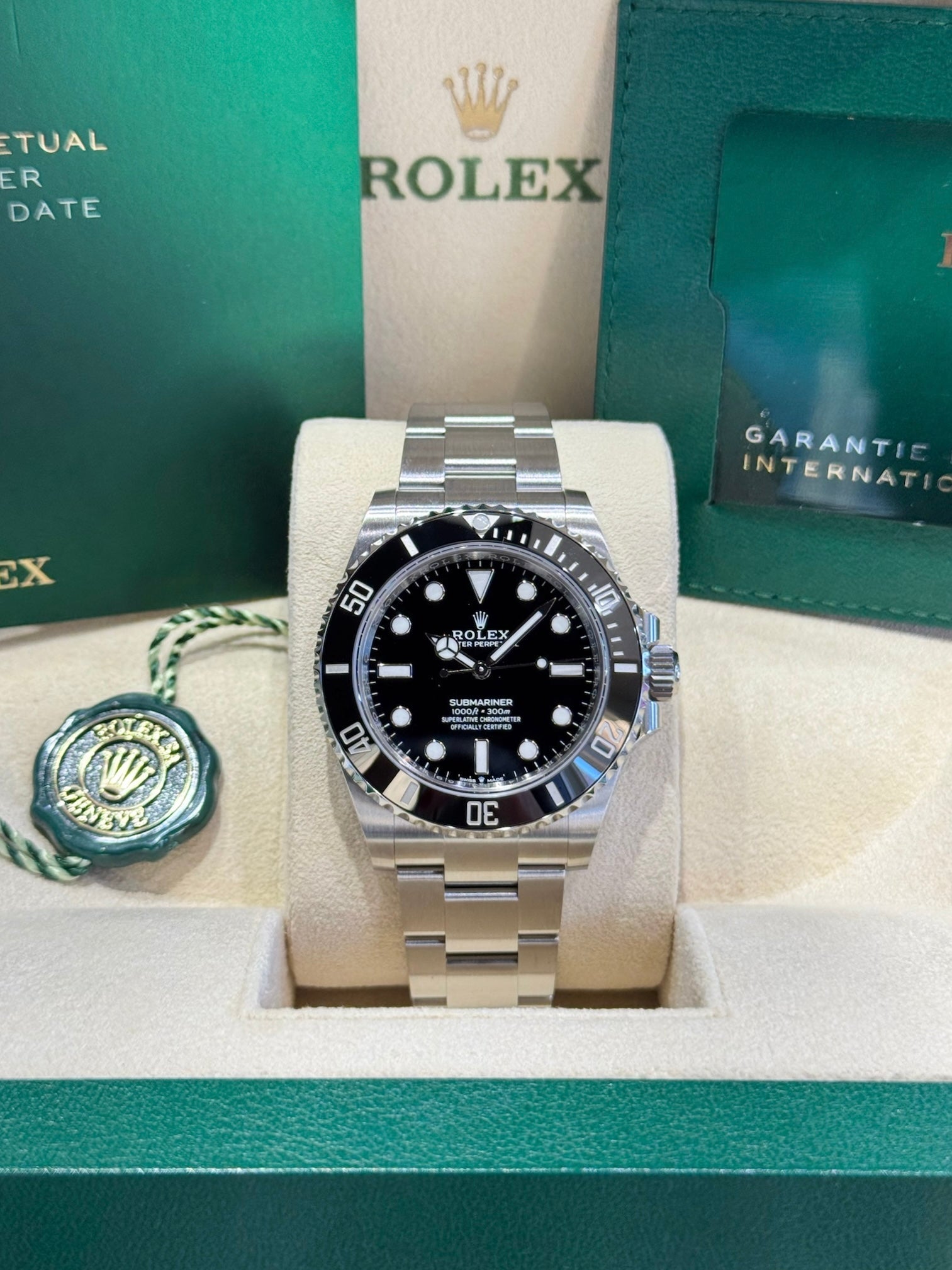Rolex Submariner No Date 41 124060 Black Dial Watch
