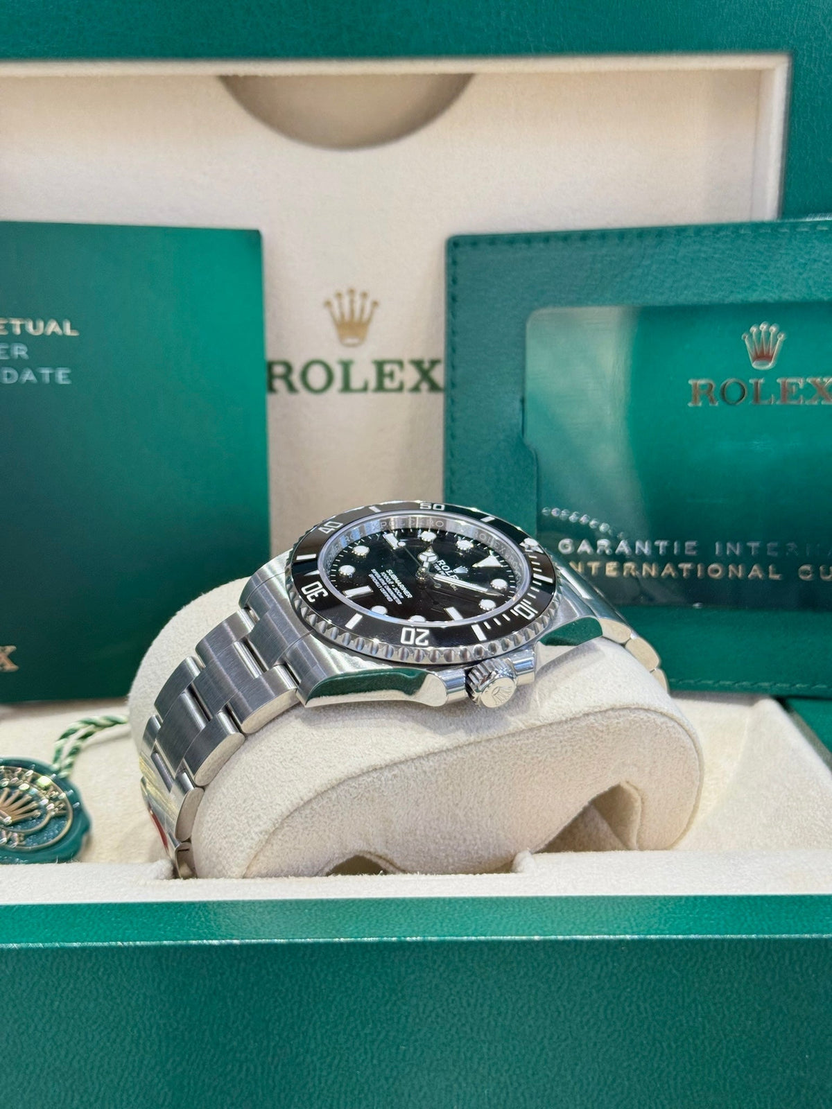 Rolex Submariner No Date 41 124060 Black Dial Watch