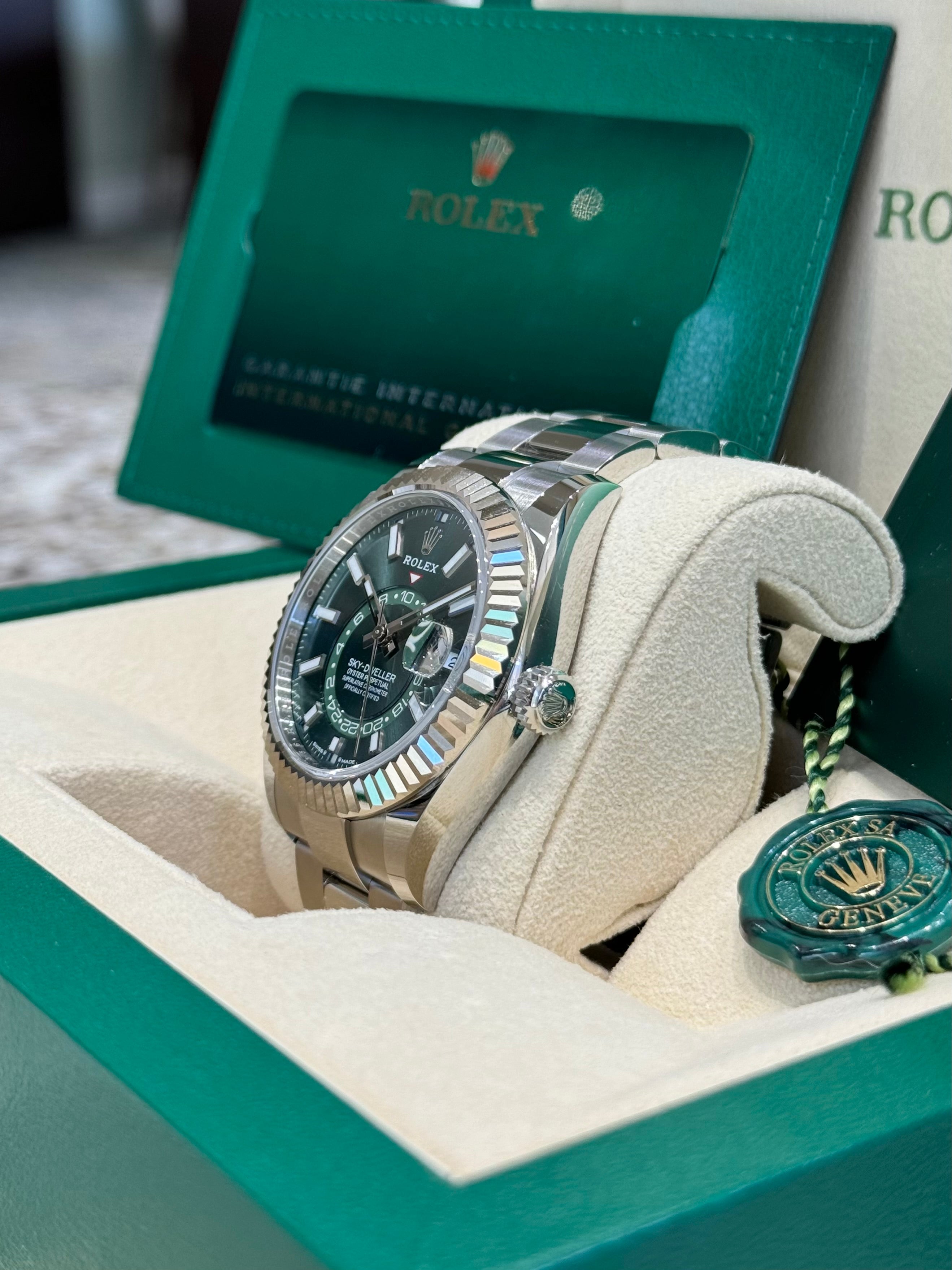 Rolex Sky-Dweller 42 336934 Mint Green Dial Watch