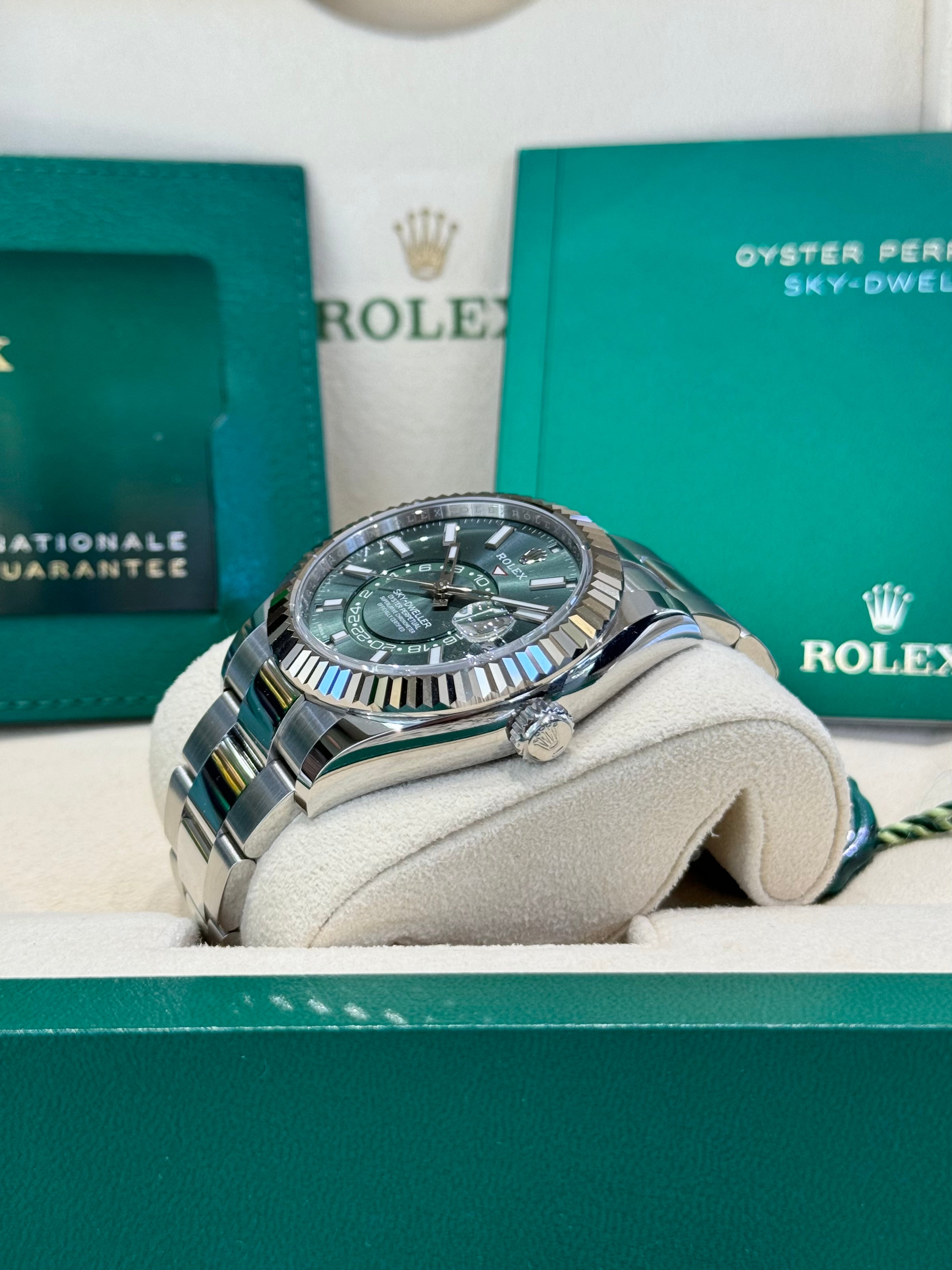 Rolex Sky-Dweller 42 336934 Mint Green Dial Watch