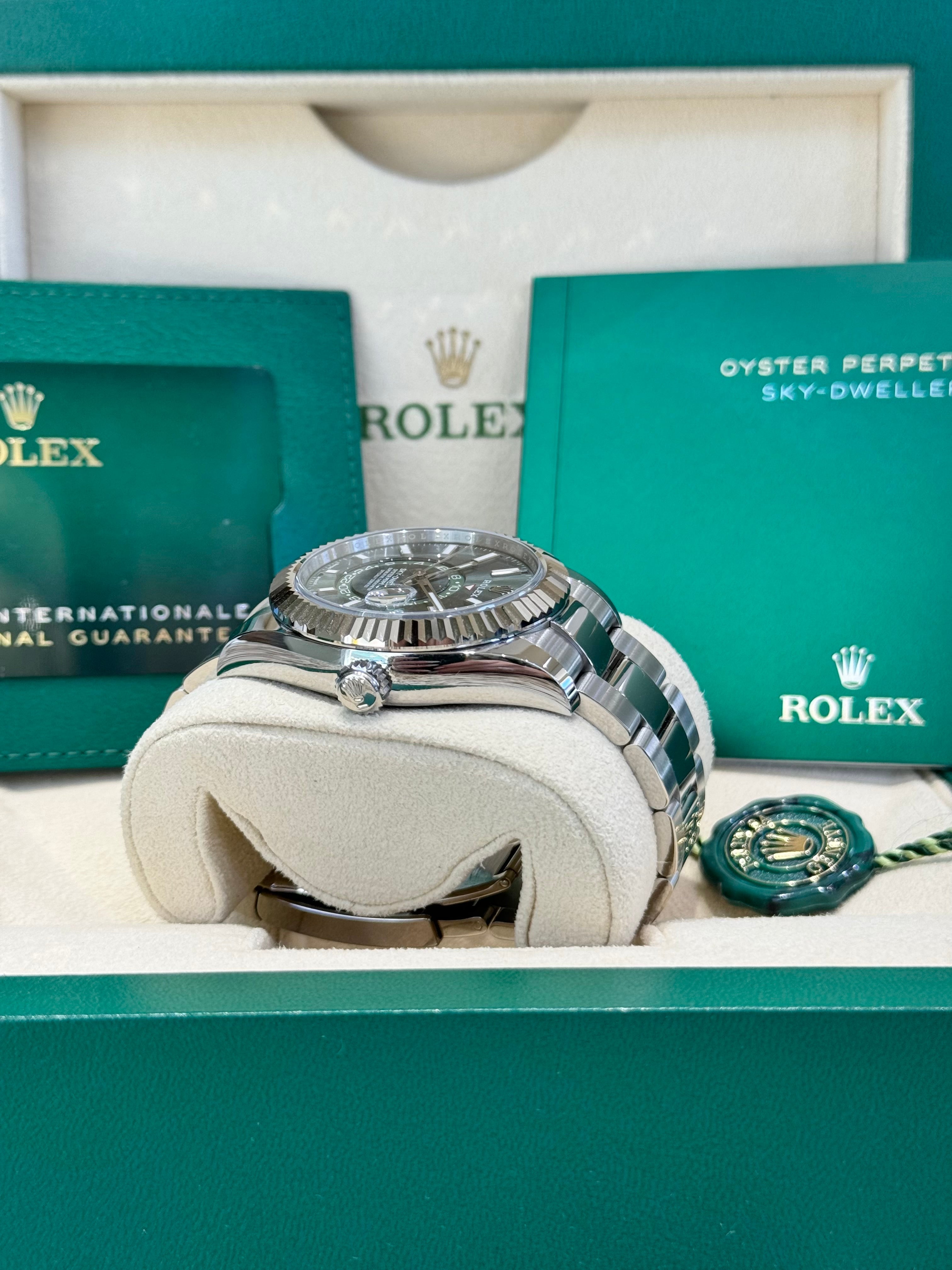 Rolex Sky-Dweller 42 336934 Mint Green Dial Watch
