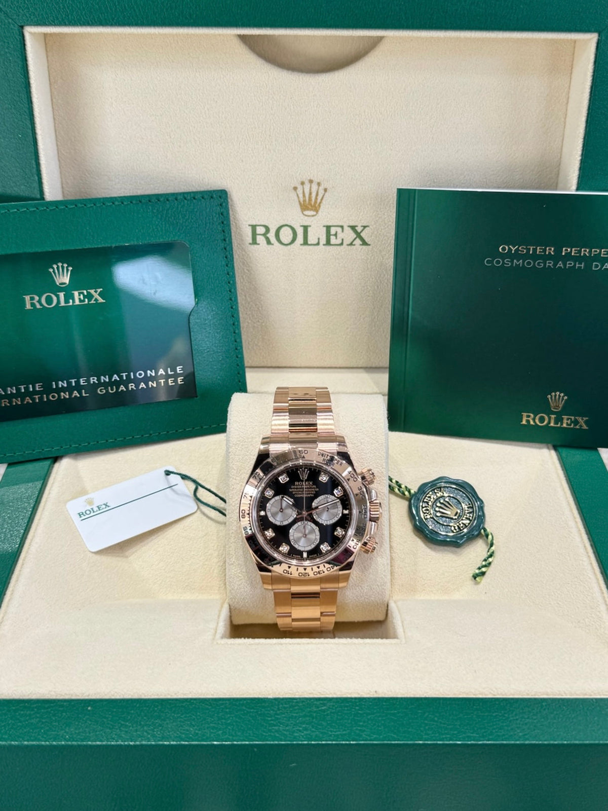 Rolex Daytona 40 126505 Black Diamond Dial Watch