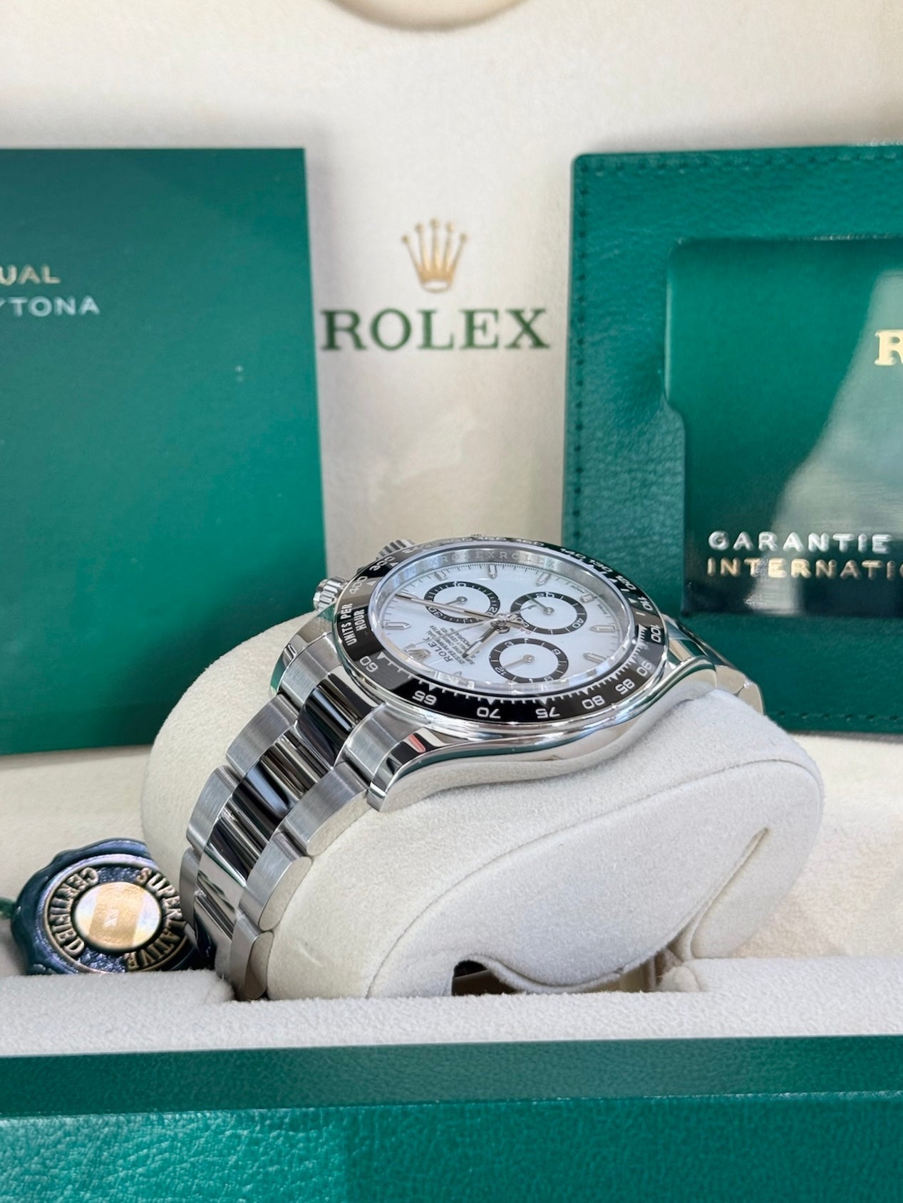 Rolex Daytona 40 126500 White Dial Watch