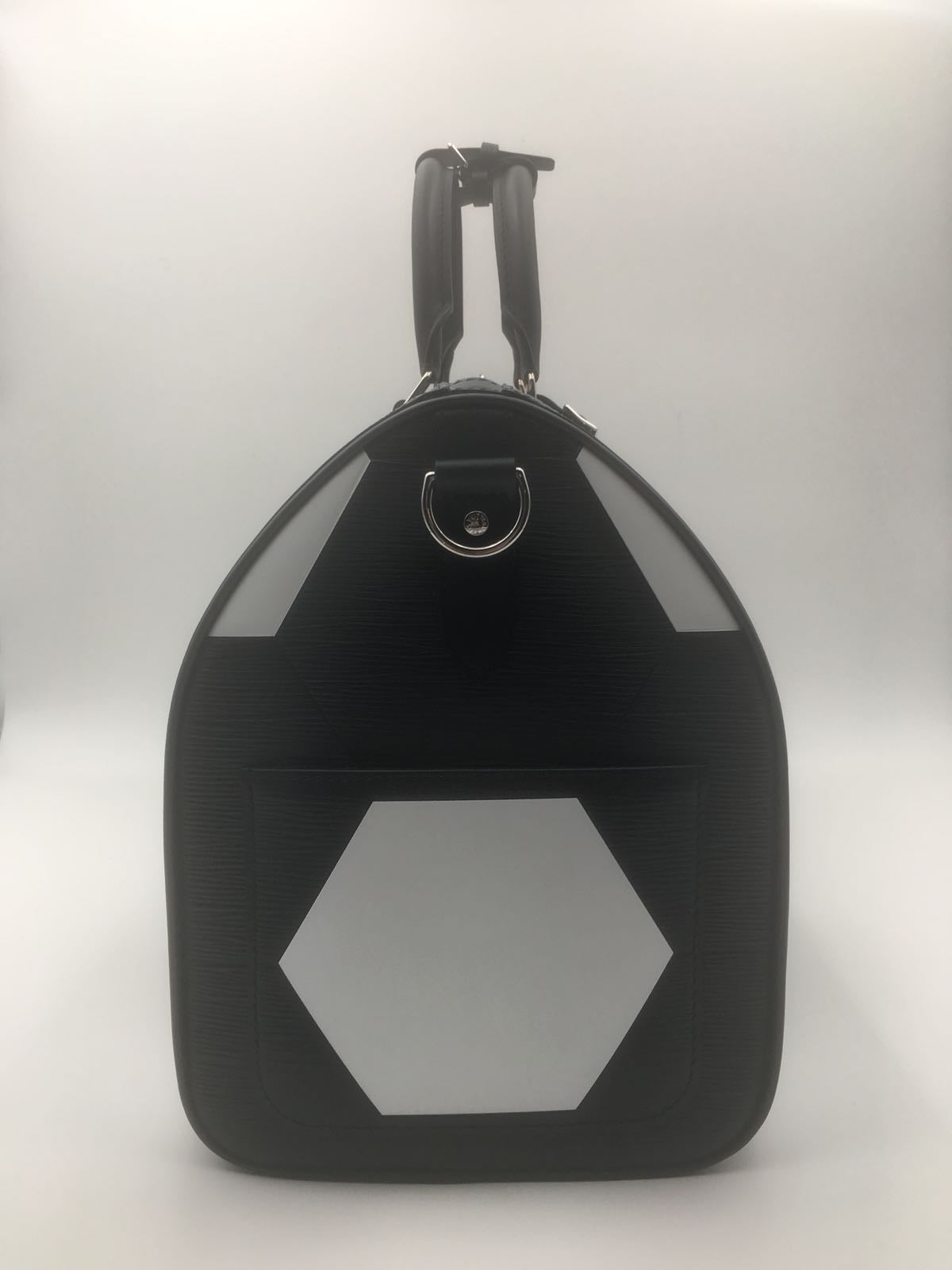 Louis Vuitton FIFA WORLD CUP Keepall Bandouliere 50 M52187