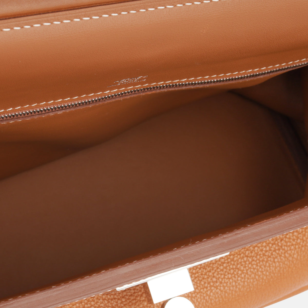 Hermès 24/24 35 Bag in Gold Barenia