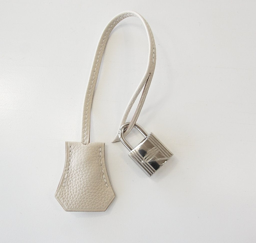 Hermes Kelly 32 Au Gallop Craie Togo Barenia Sombrero Leather Palladium Hardware