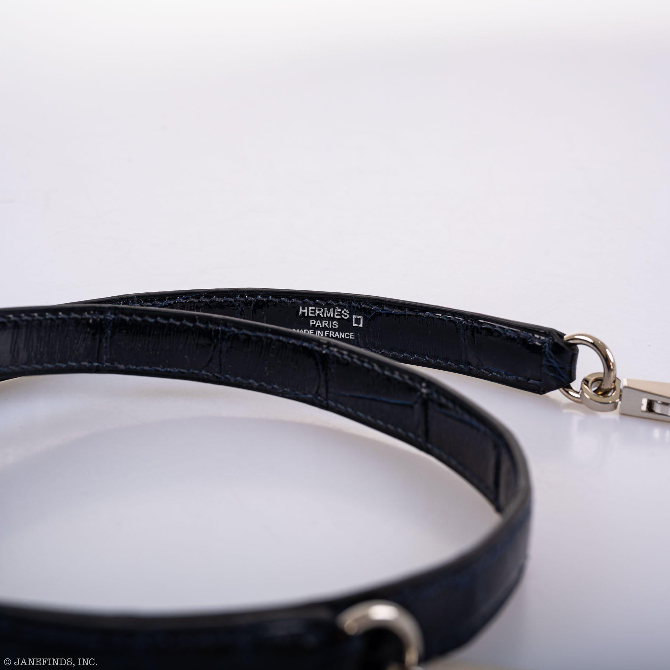 Hermes Kelly 28 Sellier Verso Blue Marine Palladium Hardware - 2019, D
