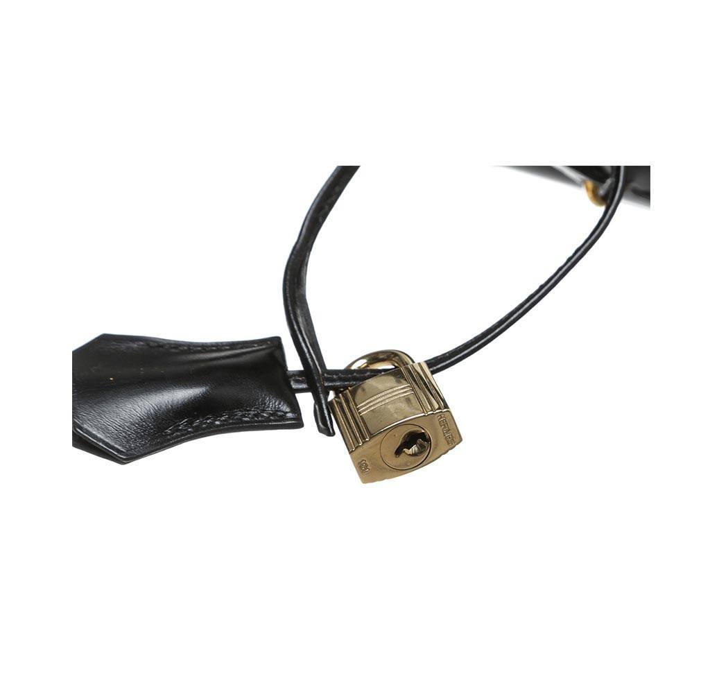 Hermes Kelly 32 Black Box Leather Gold Hardware